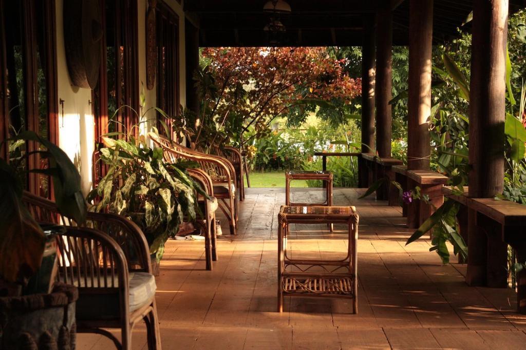 Terres Rouges Lodge Banlung Bagian luar foto
