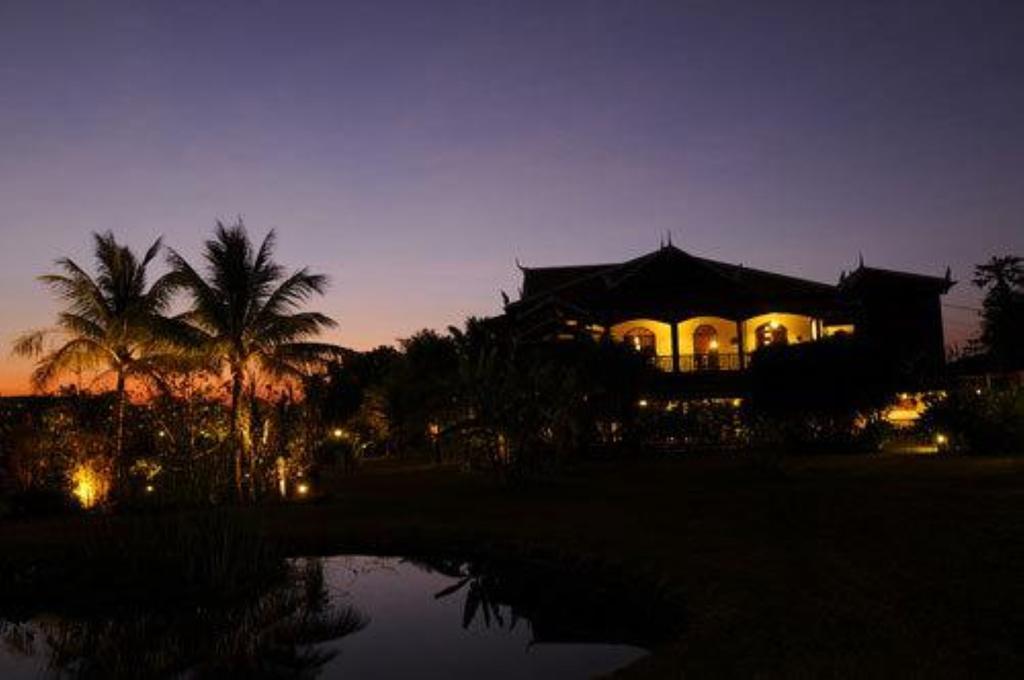 Terres Rouges Lodge Banlung Bagian luar foto