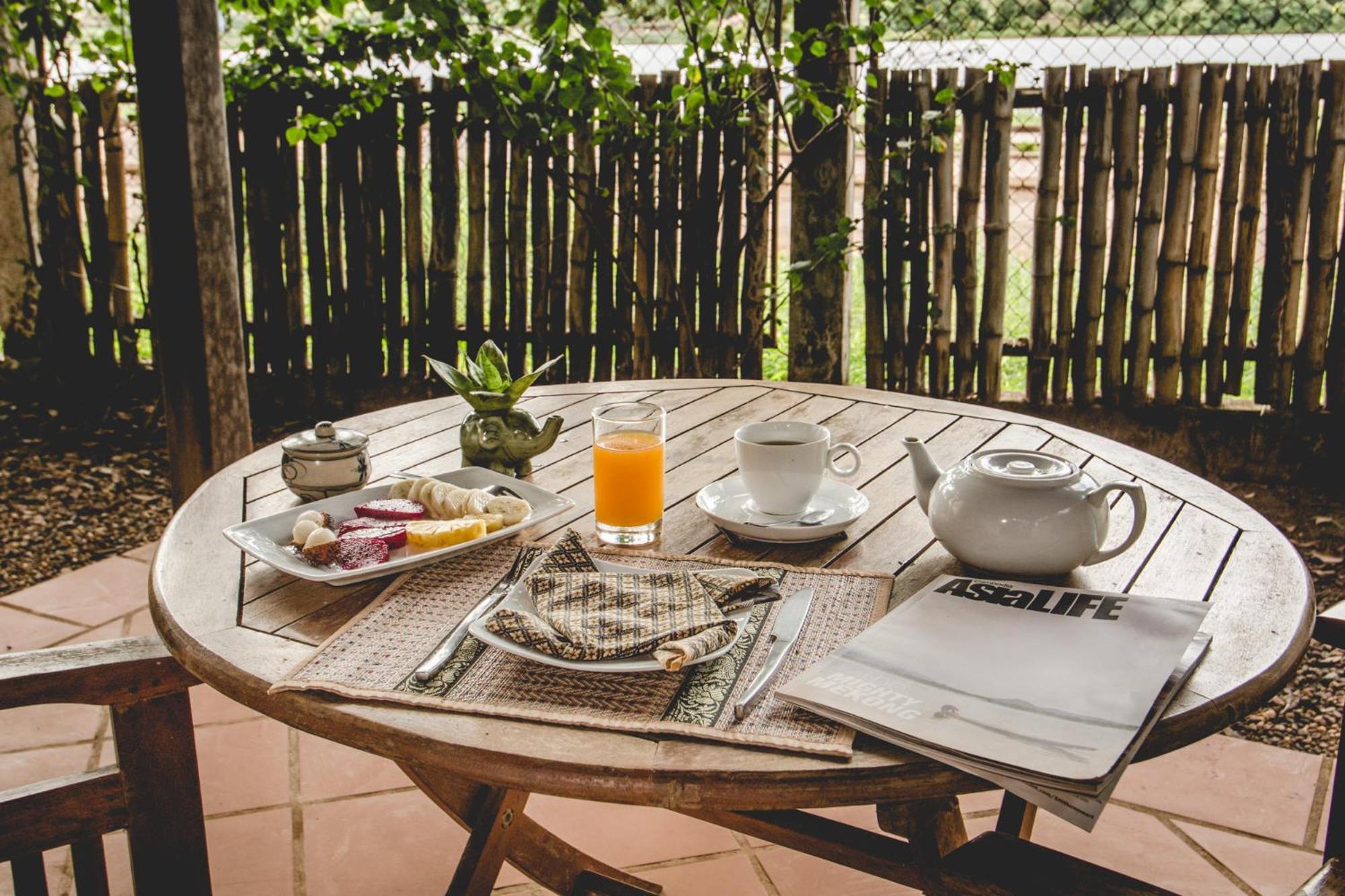 Terres Rouges Lodge Banlung Bagian luar foto