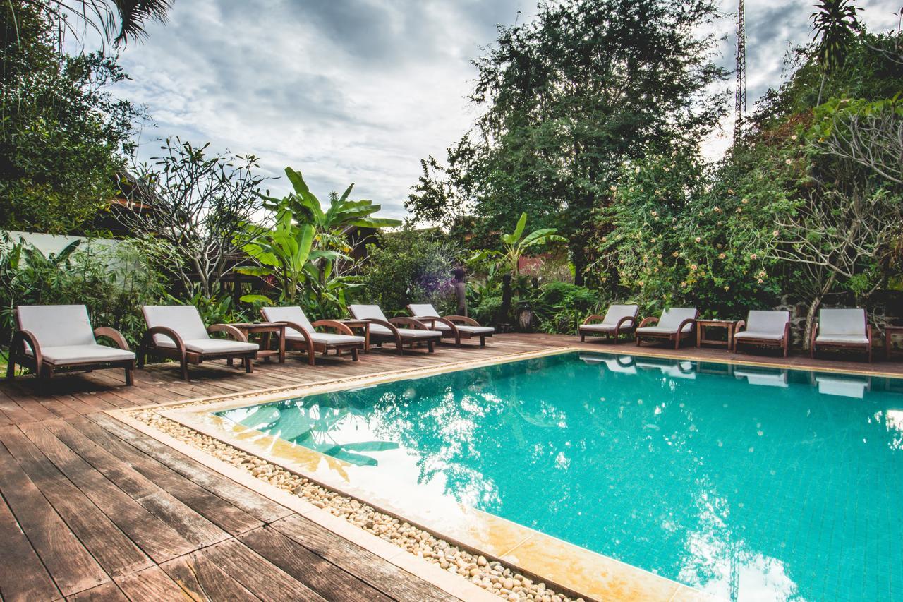 Terres Rouges Lodge Banlung Bagian luar foto